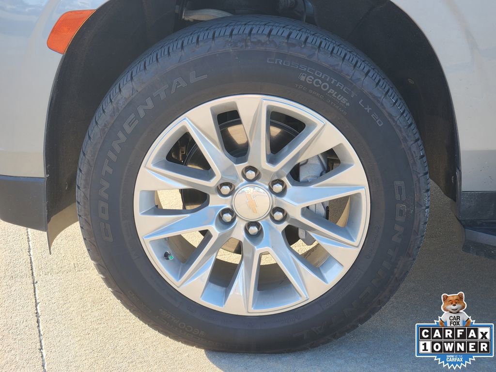 Used 2024 Chevrolet Tahoe Premier w/ Premium Package image 16