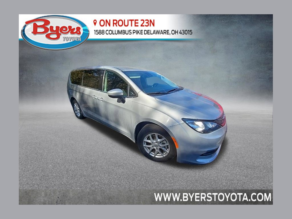 Used 2023 Chrysler Voyager LX FWD image 1