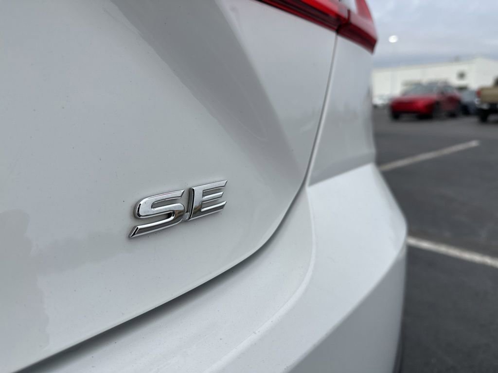 Certified 2025 Toyota Camry SE image 38