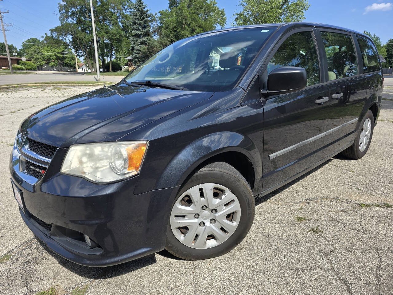 Used 2014 Dodge Grand Caravan American Value Package FWD image 1