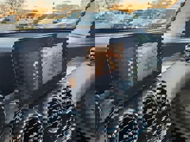 Used 2021 Mercedes-Benz GLC 300 image 29