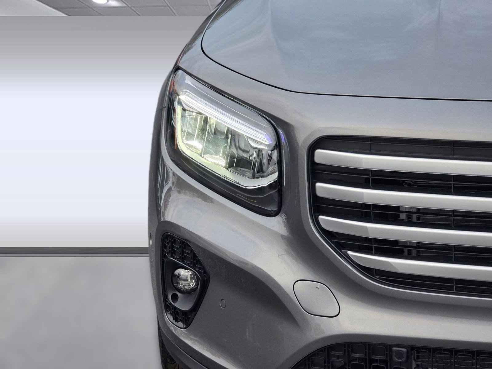 New 2026 Mercedes-Benz GLB 250 4MATIC image 19