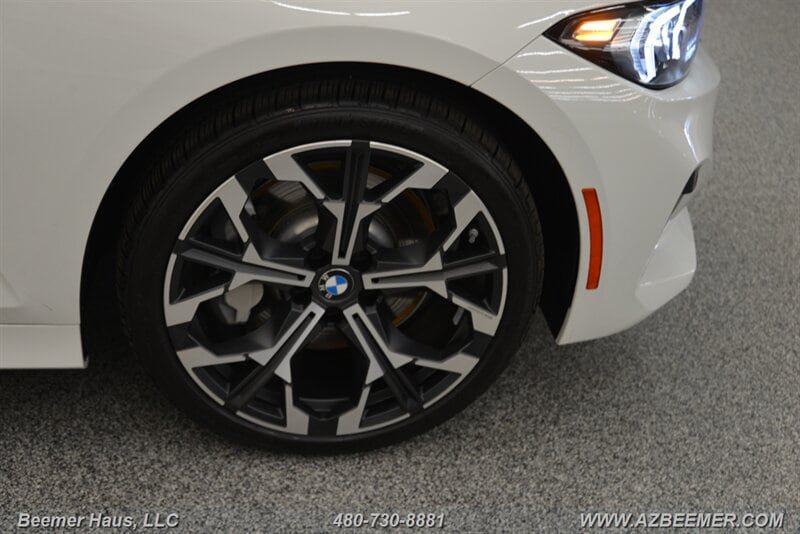 Used 2026 BMW 330i Sedan w/ Convenience Package RWD image 47