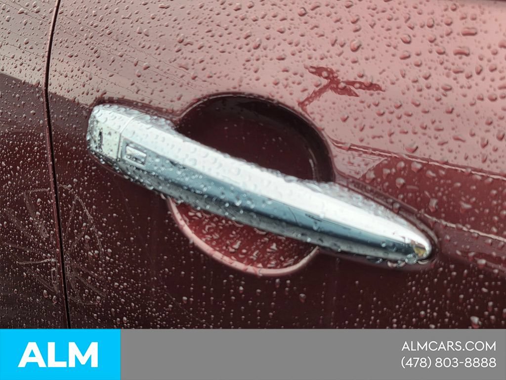 Used 2025 Nissan Altima 2.5 SV FWD image 24