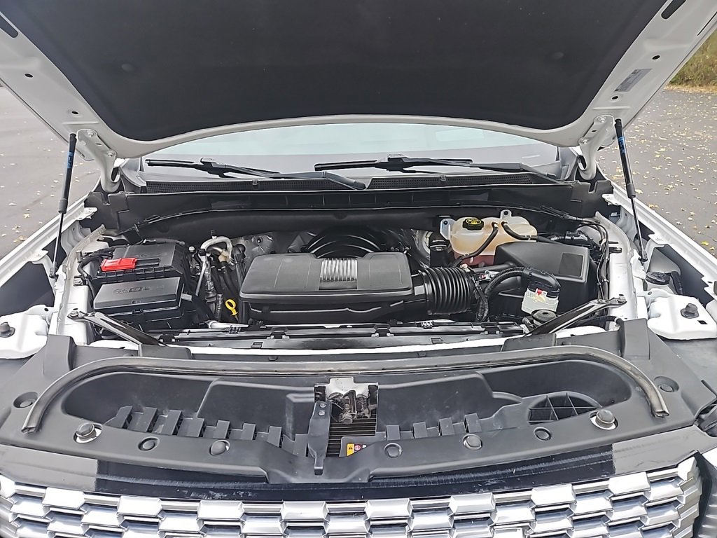 Used 2023 GMC Yukon Denali image 2