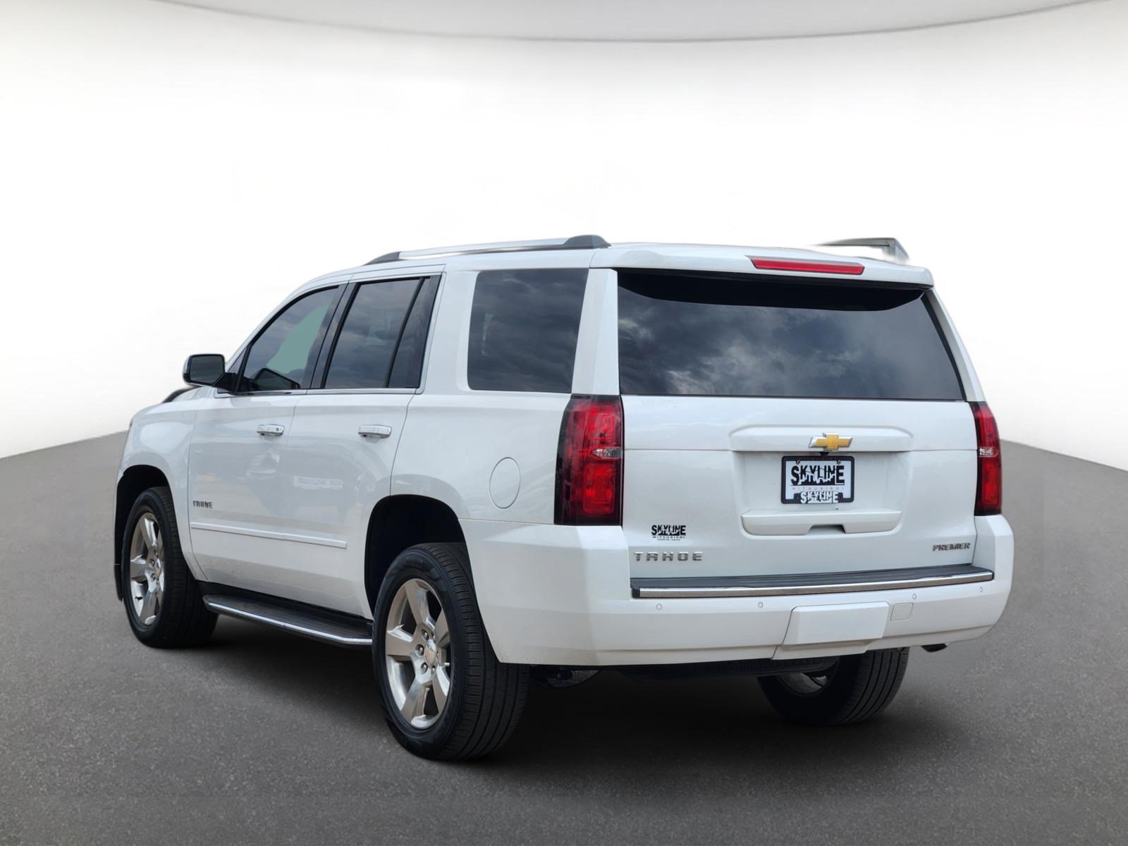 Used 2020 Chevrolet Tahoe Premier w/ Max Trailering Package AWD/4WD image 4