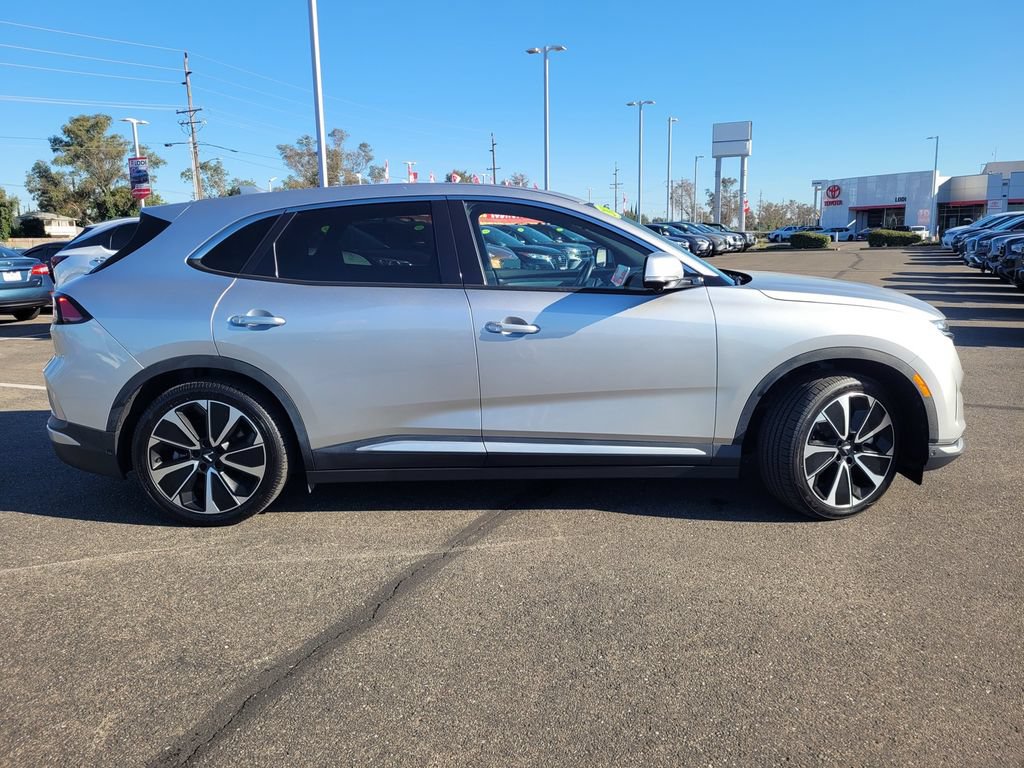 Used 2023 VinFast VF 8 Plus AWD/4WD image 3
