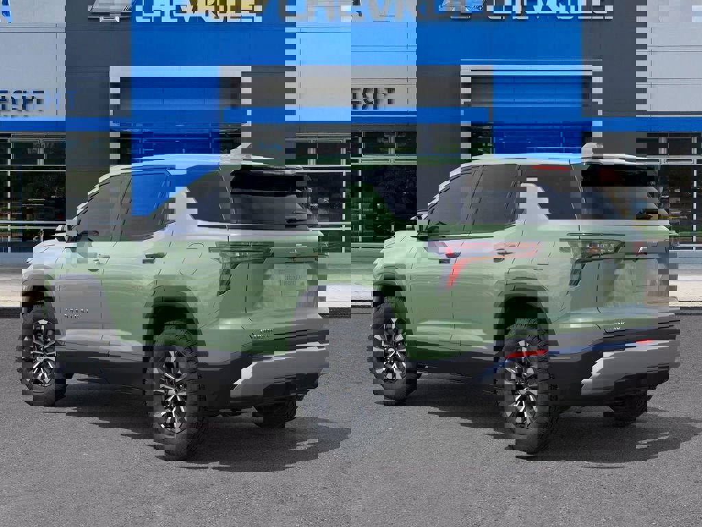 New 2026 Chevrolet Equinox LT image 3