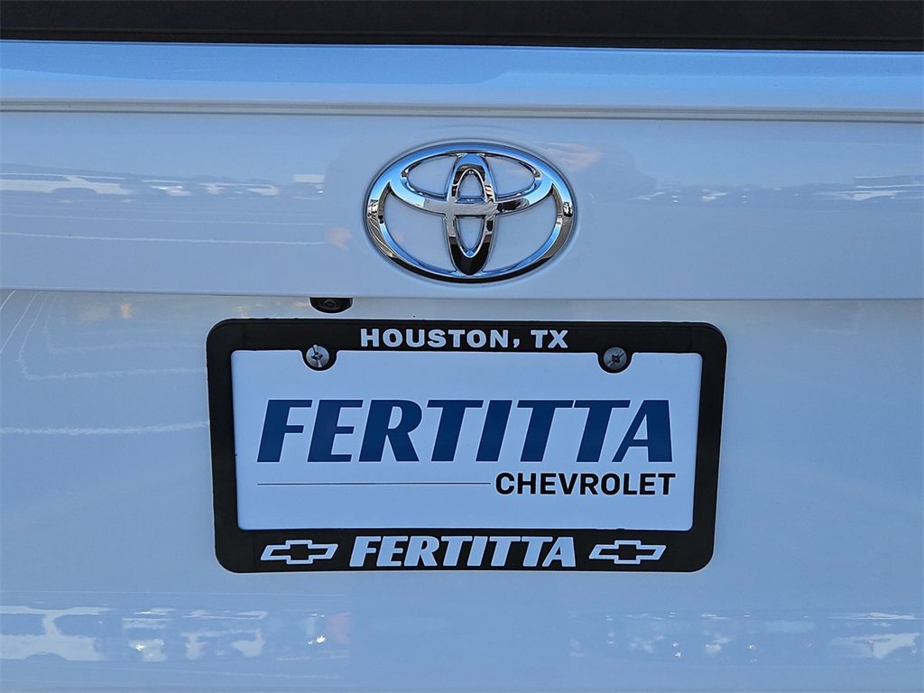 Used 2024 Toyota RAV4 LE image 29