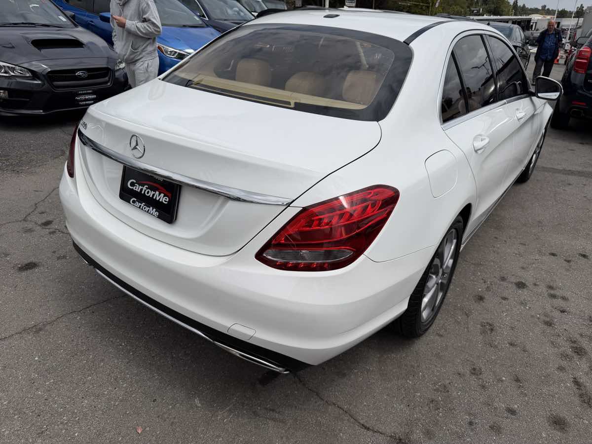 Used 2015 Mercedes-Benz C 300 Sedan image 5