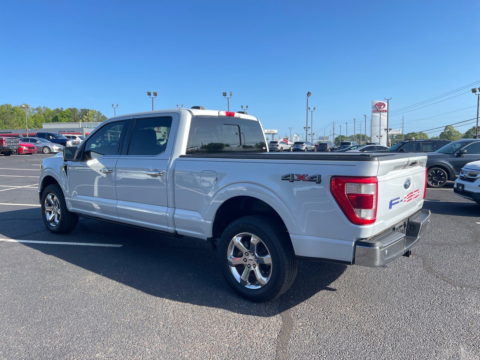 Used 2021 Ford F150 Lariat w/ Equipment Group 502A High image 14