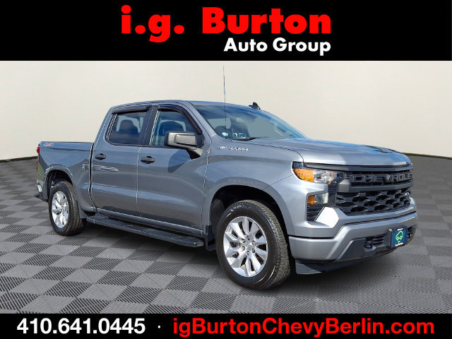 Certified 2023 Chevrolet Silverado 1500 Custom AWD/4WD image 1