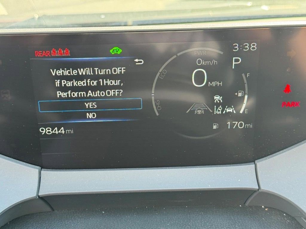 Used 2025 Toyota Prius XLE image 19