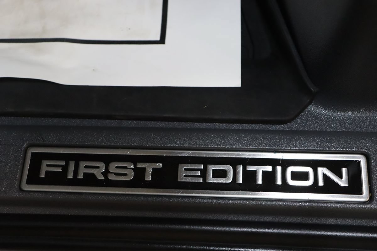 Used 2023 Land Rover Defender 130 First Edition AWD/4WD image 41