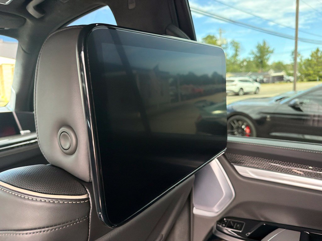Used 2026 Cadillac Escalade V w/ LPO, ONYX Package AWD/4WD image 19