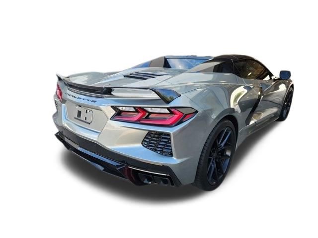 Used 2024 Chevrolet Corvette Stingray Convertible w/ Z51 Performance Package image 11