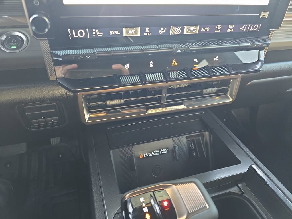 Used 2025 GMC Hummer EV 2X AWD/4WD image 25
