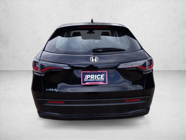 Used 2023 Honda HR-V LX image 3