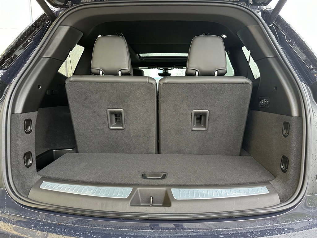 New 2025 Cadillac XT6 Sport w/ Technology Package image 14