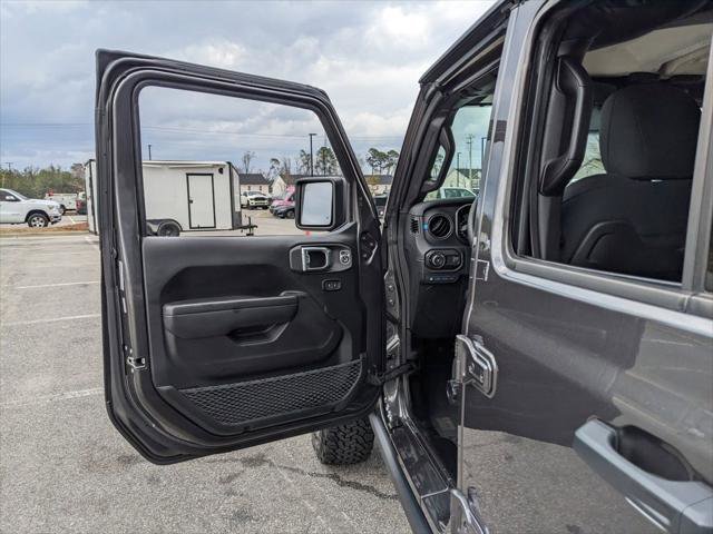 Certified 2025 Jeep Wrangler Unlimited Rubicon 4xe w/ Safety Group image 54