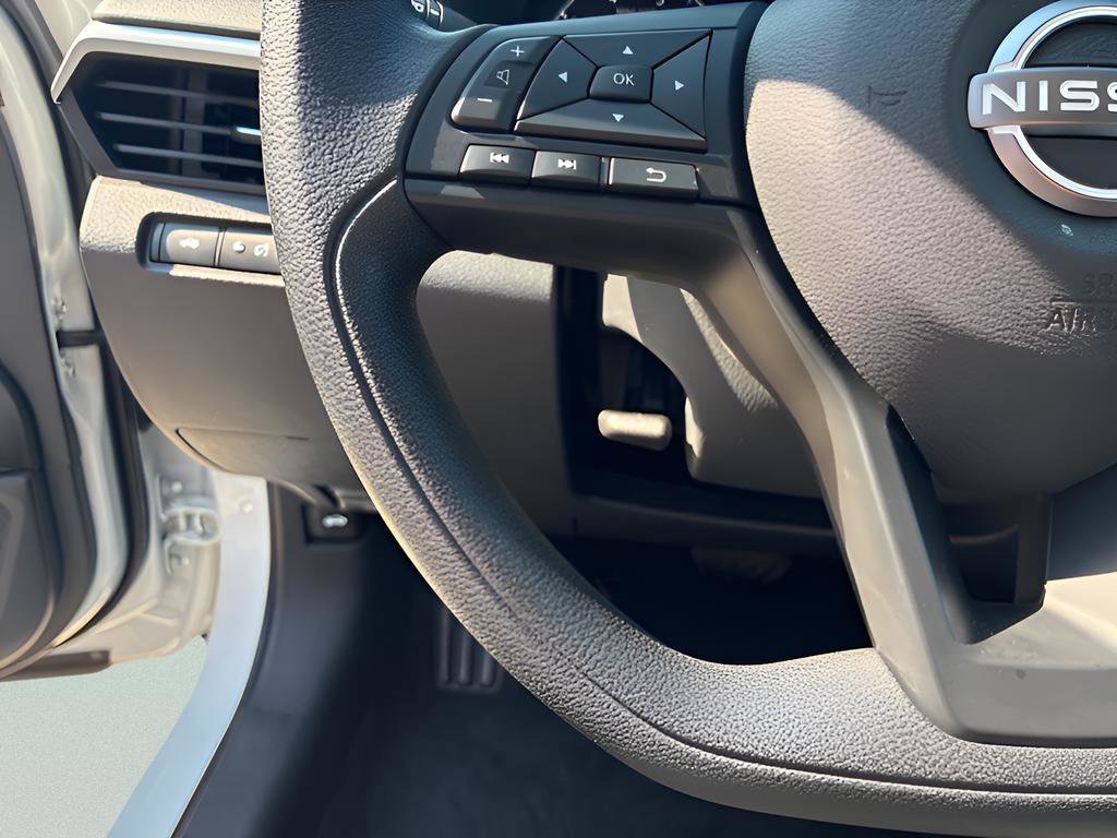 Used 2025 Nissan Altima 2.5 S image 23