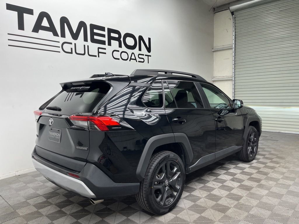 Used 2023 Toyota RAV4 Adventure w/ Convenience Package AWD/4WD image 7