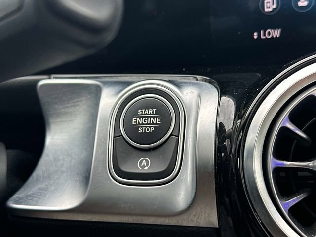 Certified 2021 Mercedes-Benz GLB 250 4MATIC image 28