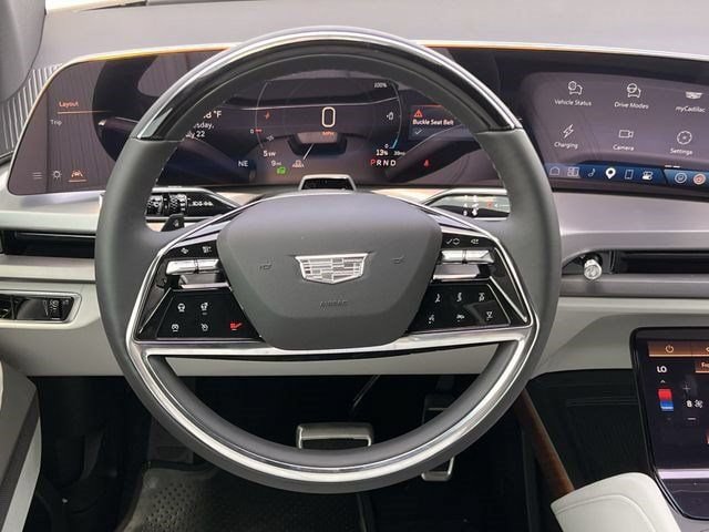 New 2027 Cadillac Vistiq Luxury AWD/4WD image 11