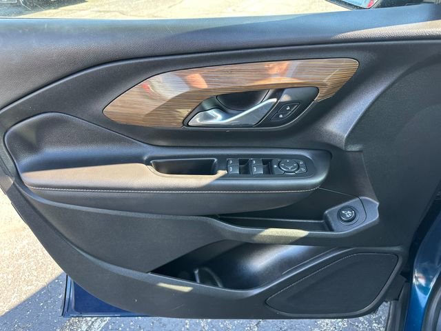 Used 2020 GMC Terrain SLE w/ Driver Convenience Package image 12