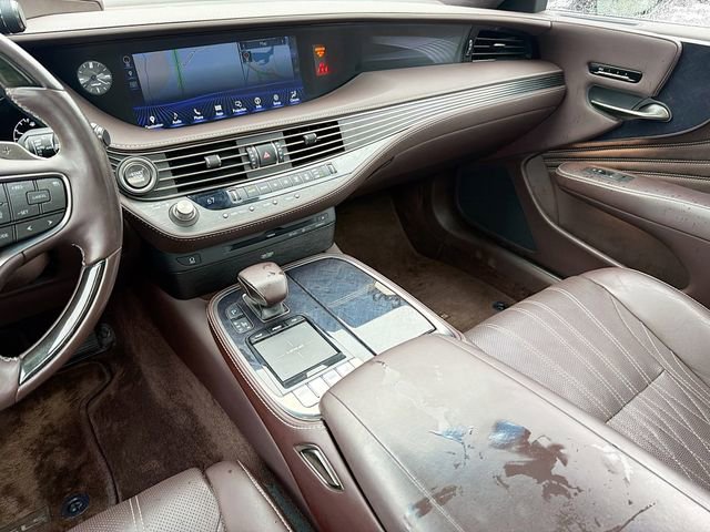 Used 2018 Lexus LS 500 AWD w/ Luxury Package image 23
