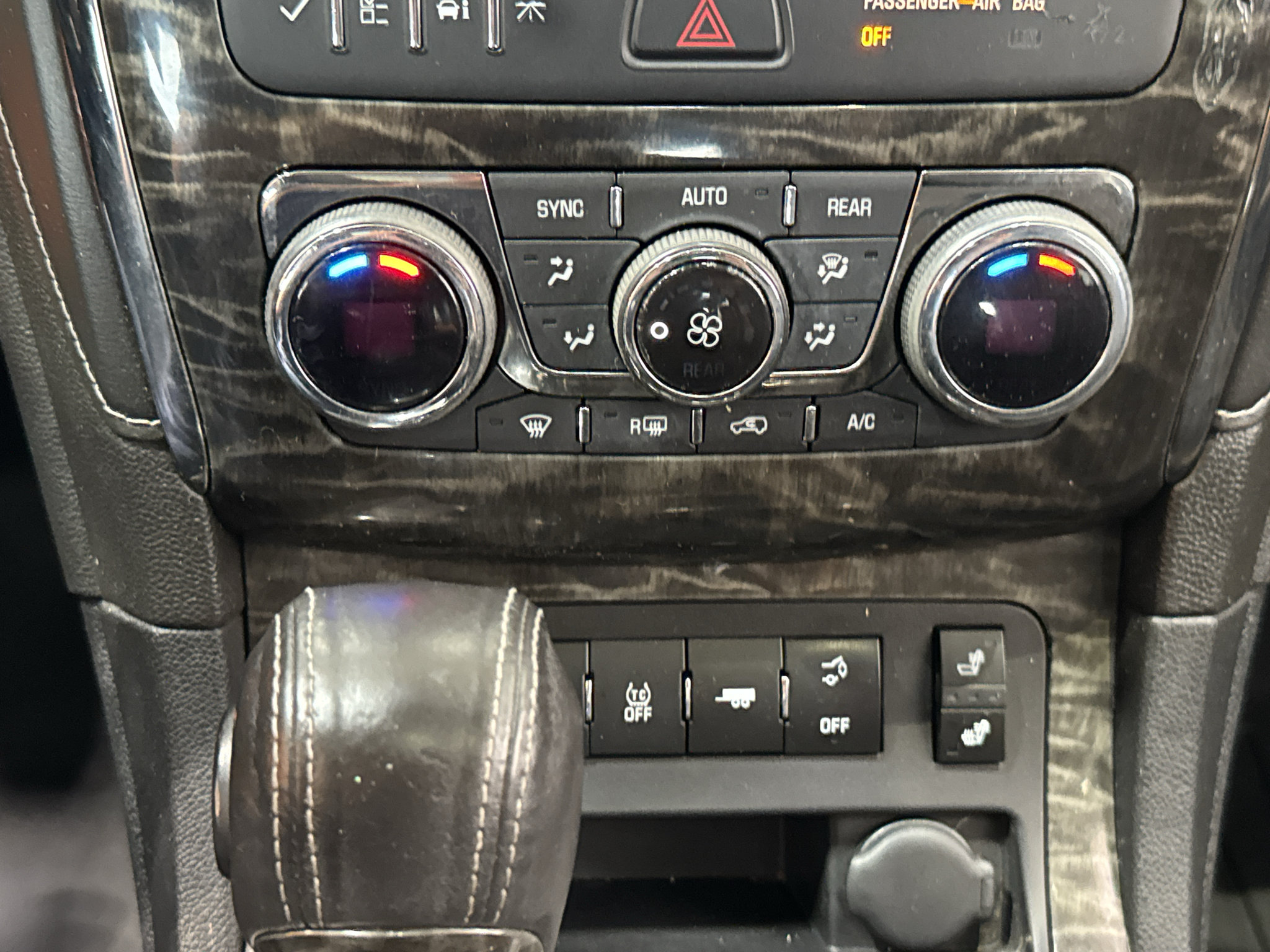 Used 2014 Buick Enclave Leather w/ Trailering Provision Package AWD/4WD image 29