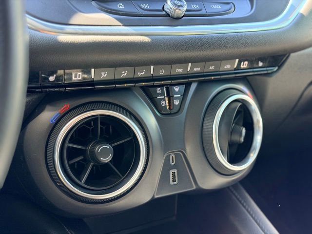 Used 2021 Chevrolet Blazer LT FWD image 15