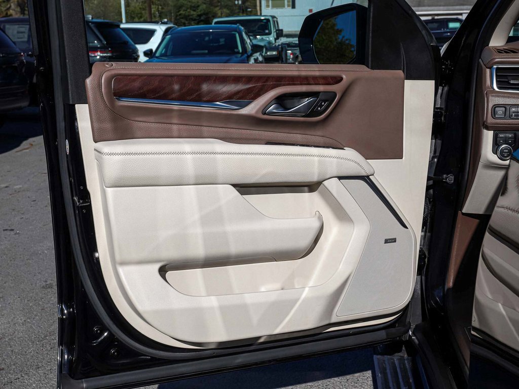 Used 2022 GMC Yukon Denali image 11