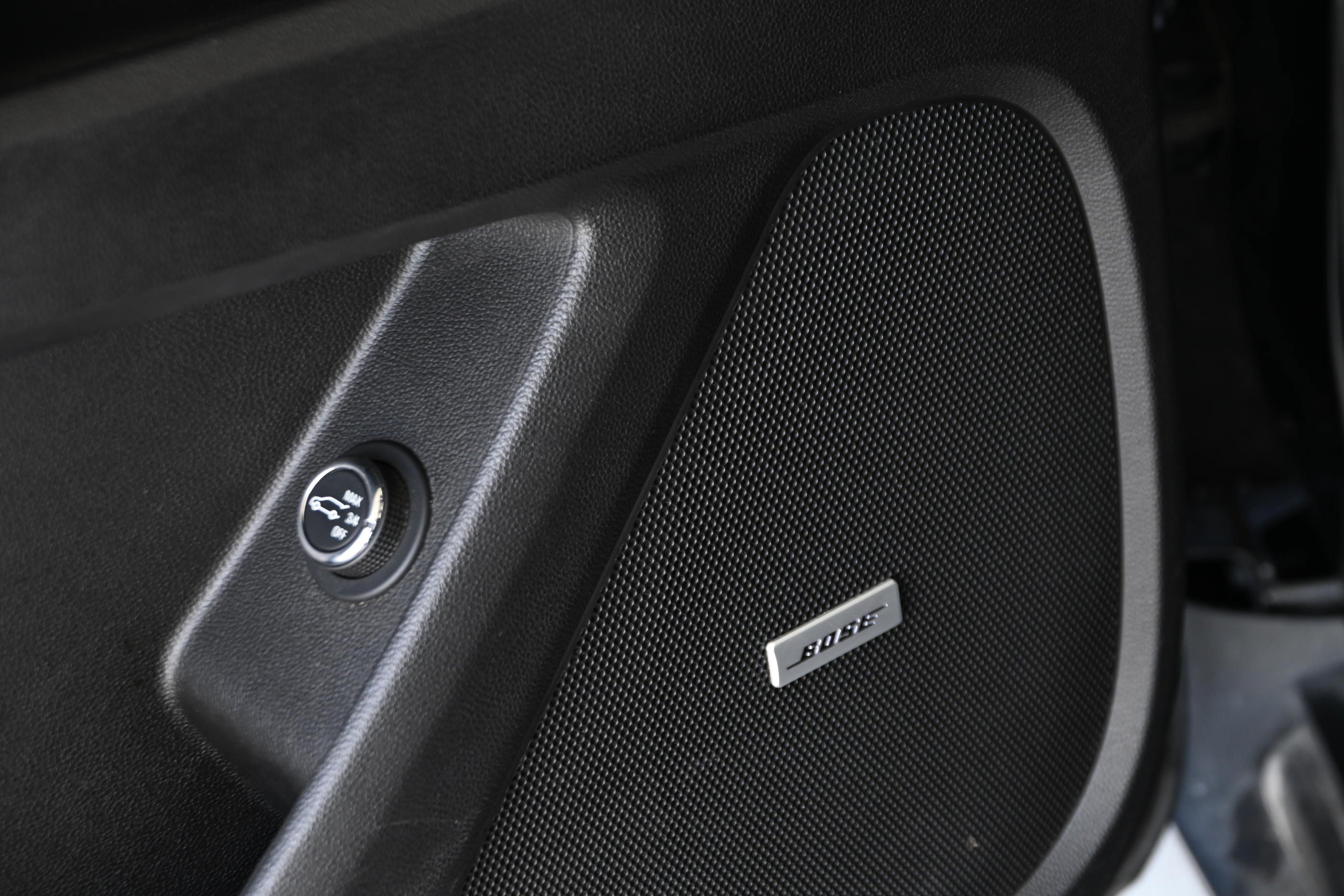 Used 2019 Chevrolet Traverse RS FWD image 24