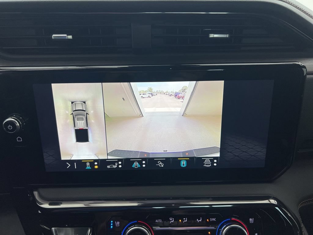 Used 2022 GMC Sierra 1500 AT4 w/ AT4 Premium Package AWD/4WD image 13