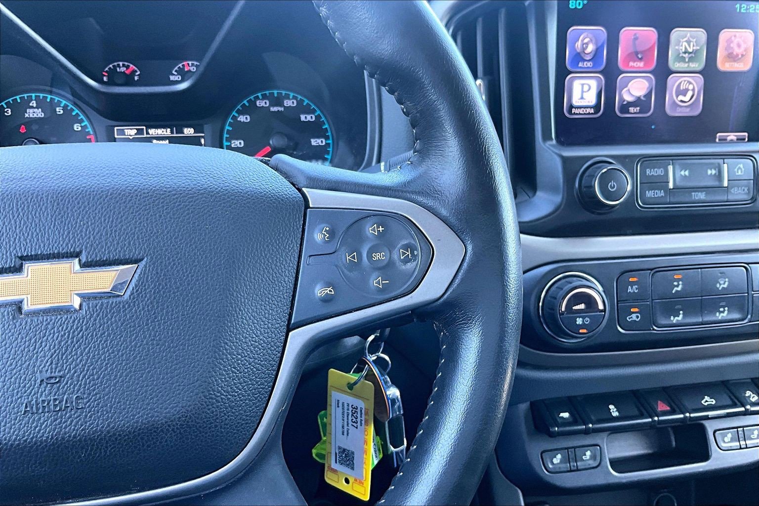 Used 2015 Chevrolet Colorado Z71 AWD/4WD image 18