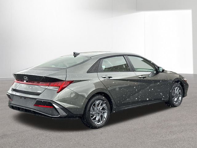 New 2026 Hyundai Elantra Blue w/ Cargo Package image 13
