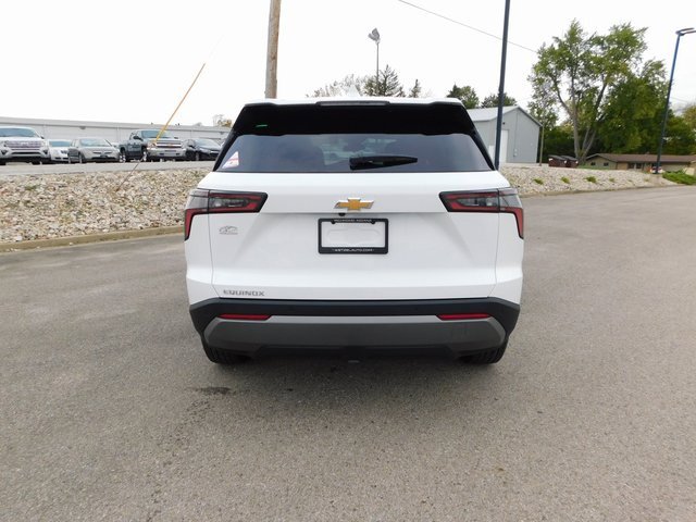 New 2026 Chevrolet Equinox LT image 4