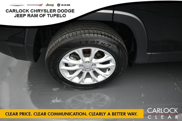 Used 2021 Jeep Cherokee Latitude FWD image 38