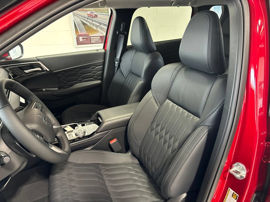New 2026 Mitsubishi Outlander SEL AWD/4WD image 14
