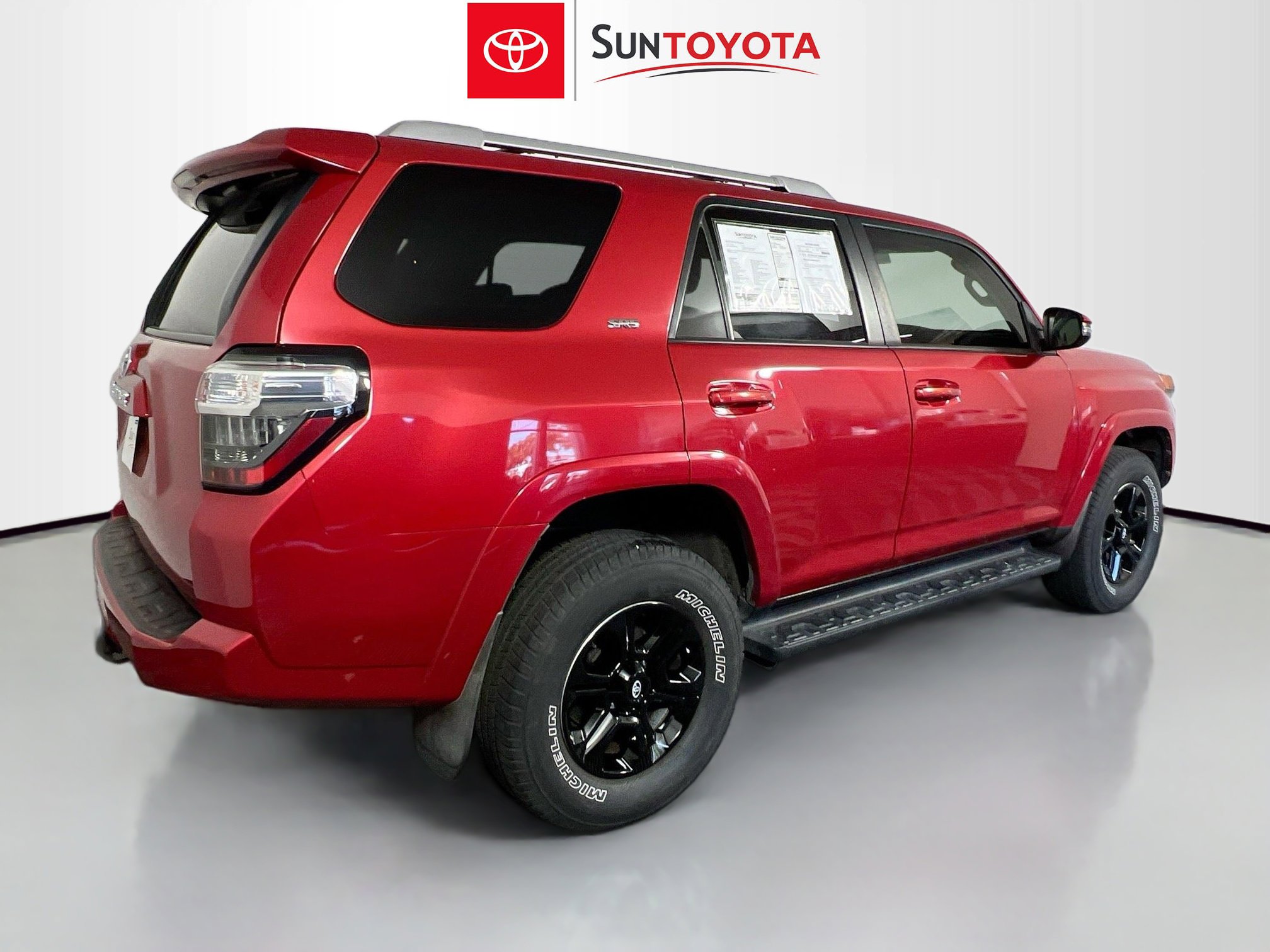 Used 2018 Toyota 4Runner SR5 Premium image 4