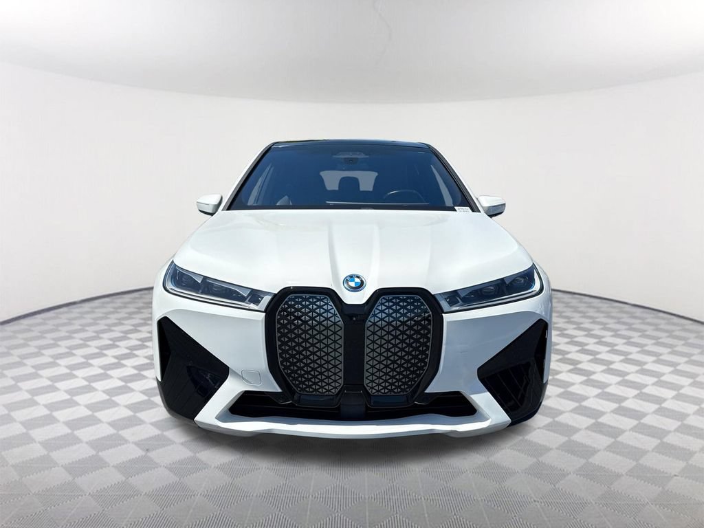 Certified 2023 BMW iX xDrive50 w/ Premium Package AWD/4WD image 2