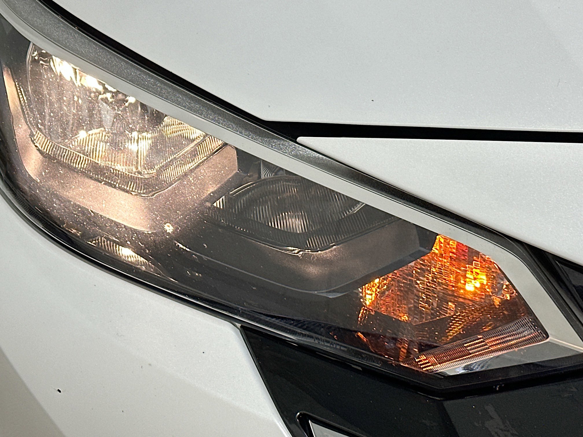 Used 2024 Nissan Sentra SV image 9