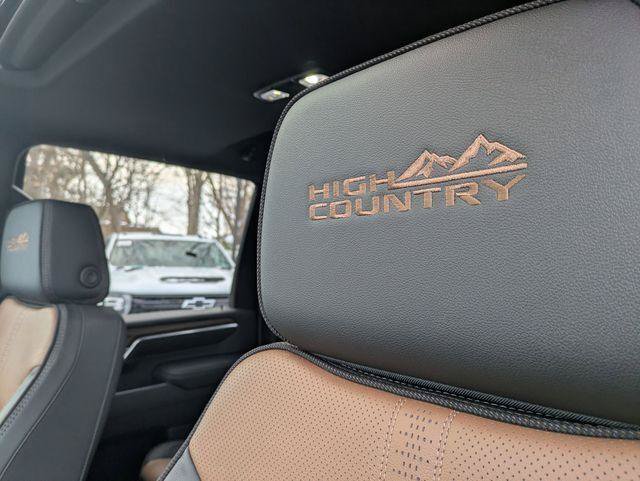 New 2026 Chevrolet Silverado 3500 High Country w/ High Country Premium Package AWD/4WD image 31