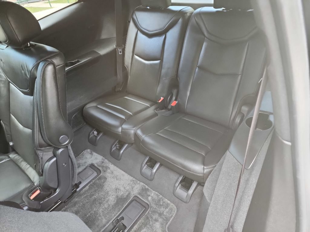 Used 2020 Cadillac XT6 Premium Luxury FWD image 32