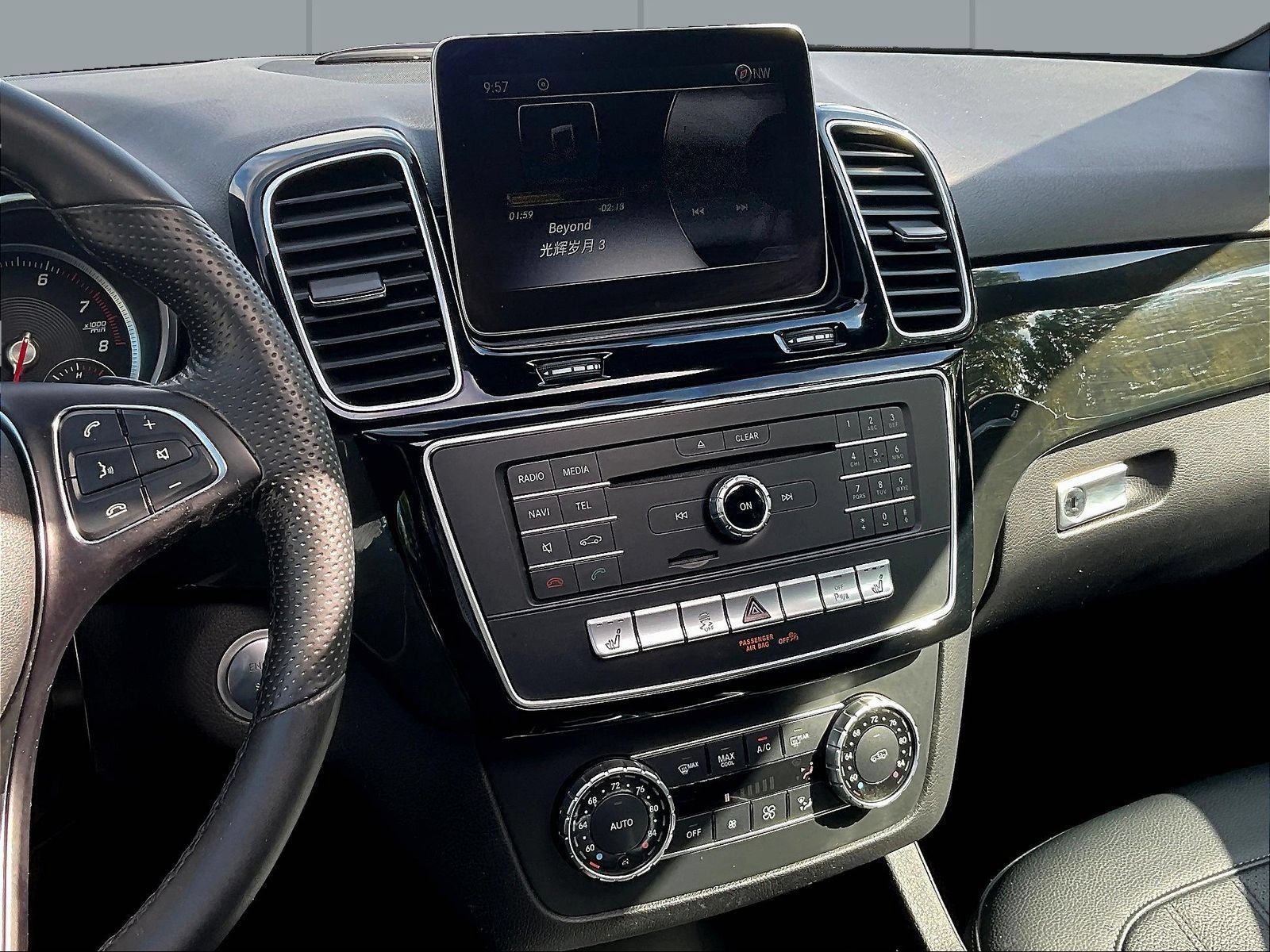 Used 2018 Mercedes-Benz GLE 350 image 11