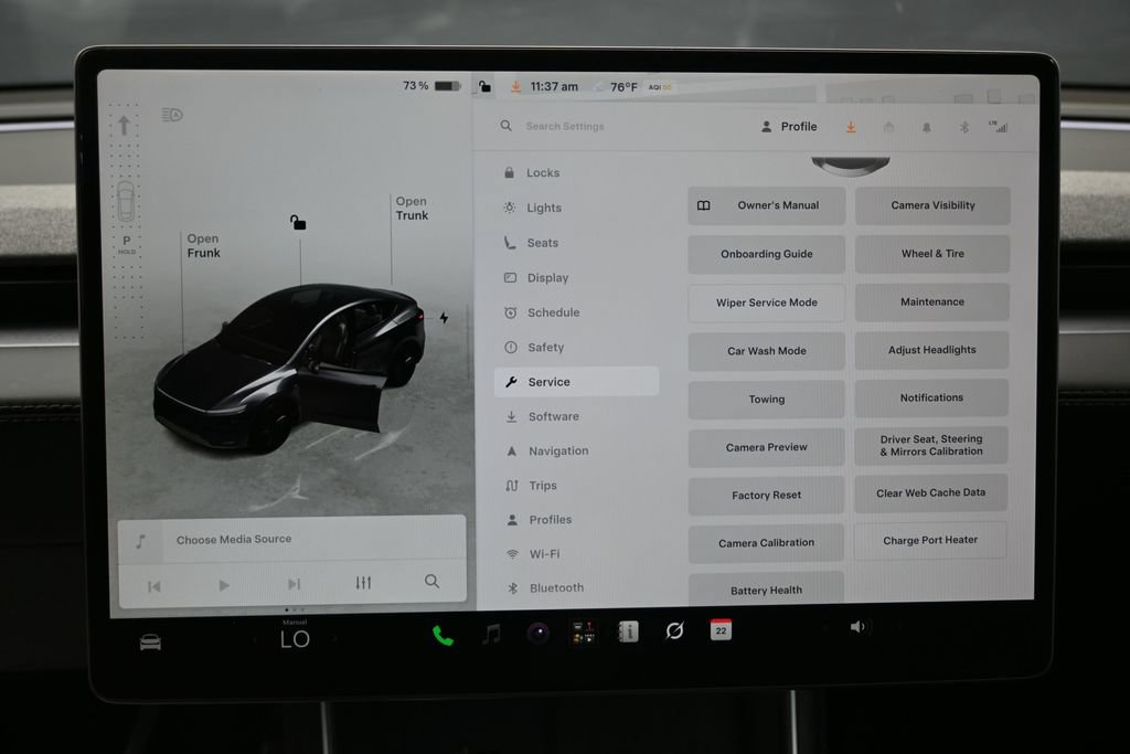 Used 2026 Tesla Model Y Long Range RWD image 24