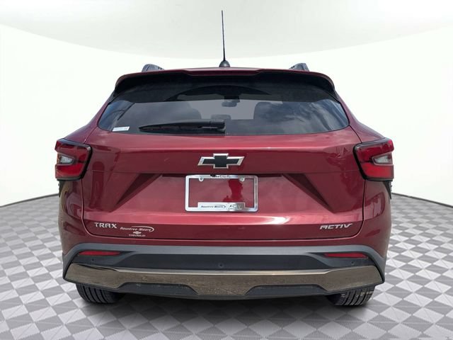 Used 2024 Chevrolet Trax ACTIV w/ Driver Confidence Package FWD image 5