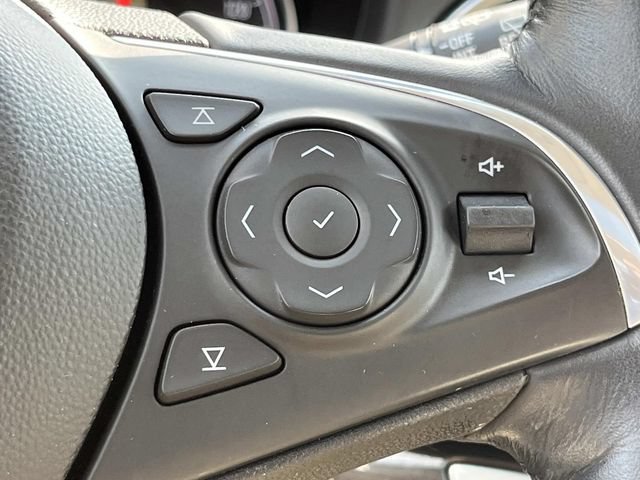 Used 2018 Buick Enclave Premium w/ Experience Buick Package FWD image 39