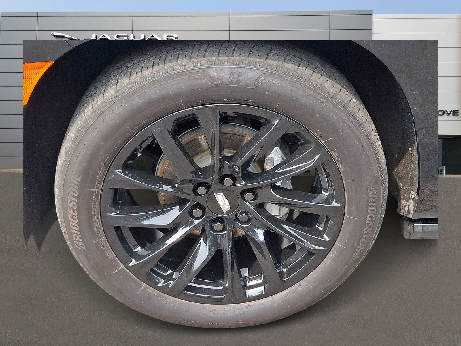 Used 2024 Cadillac Escalade Sport w/ LPO, ONYX Package AWD/4WD image 8